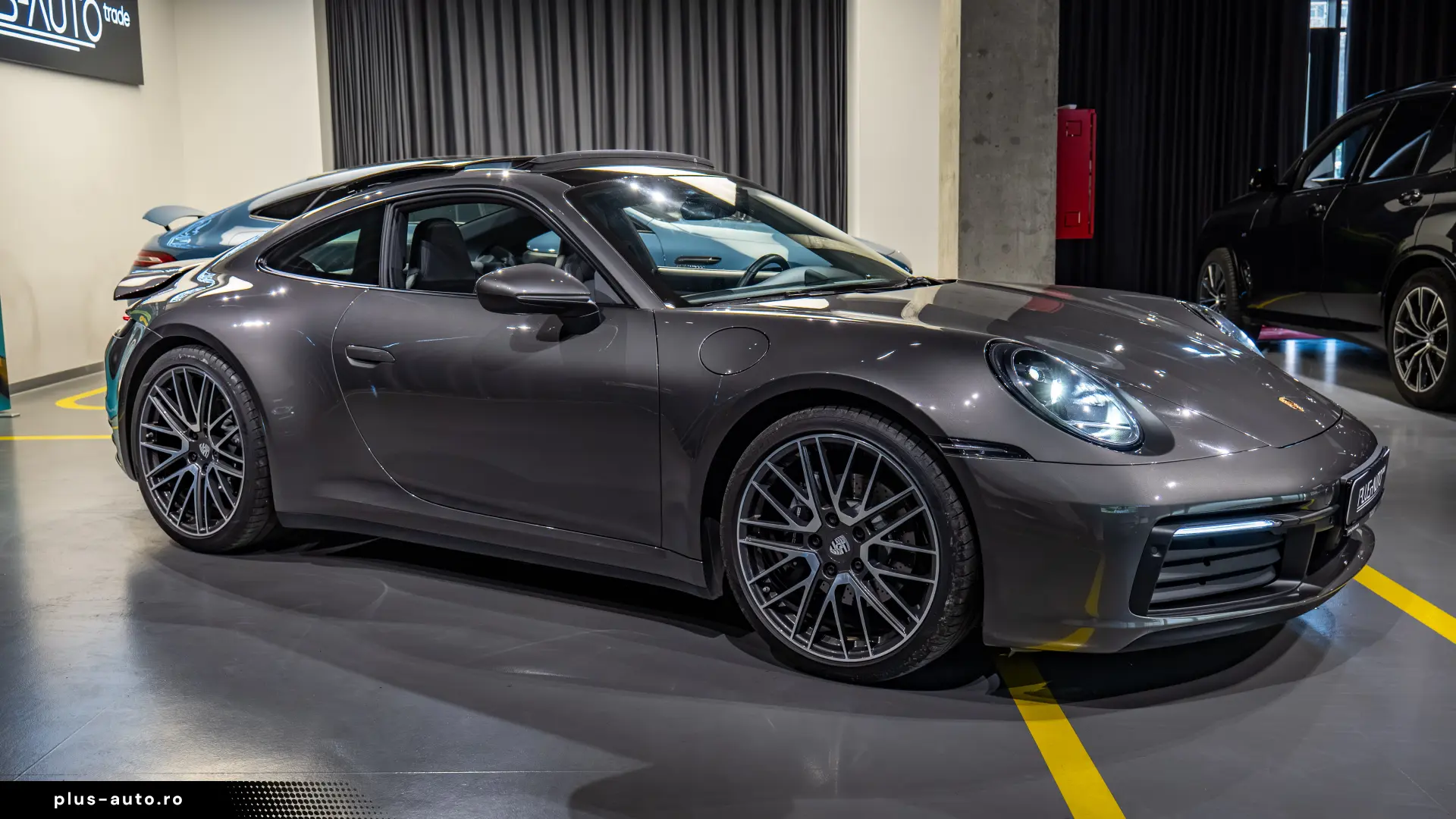 Porsche 911 Carrera 4