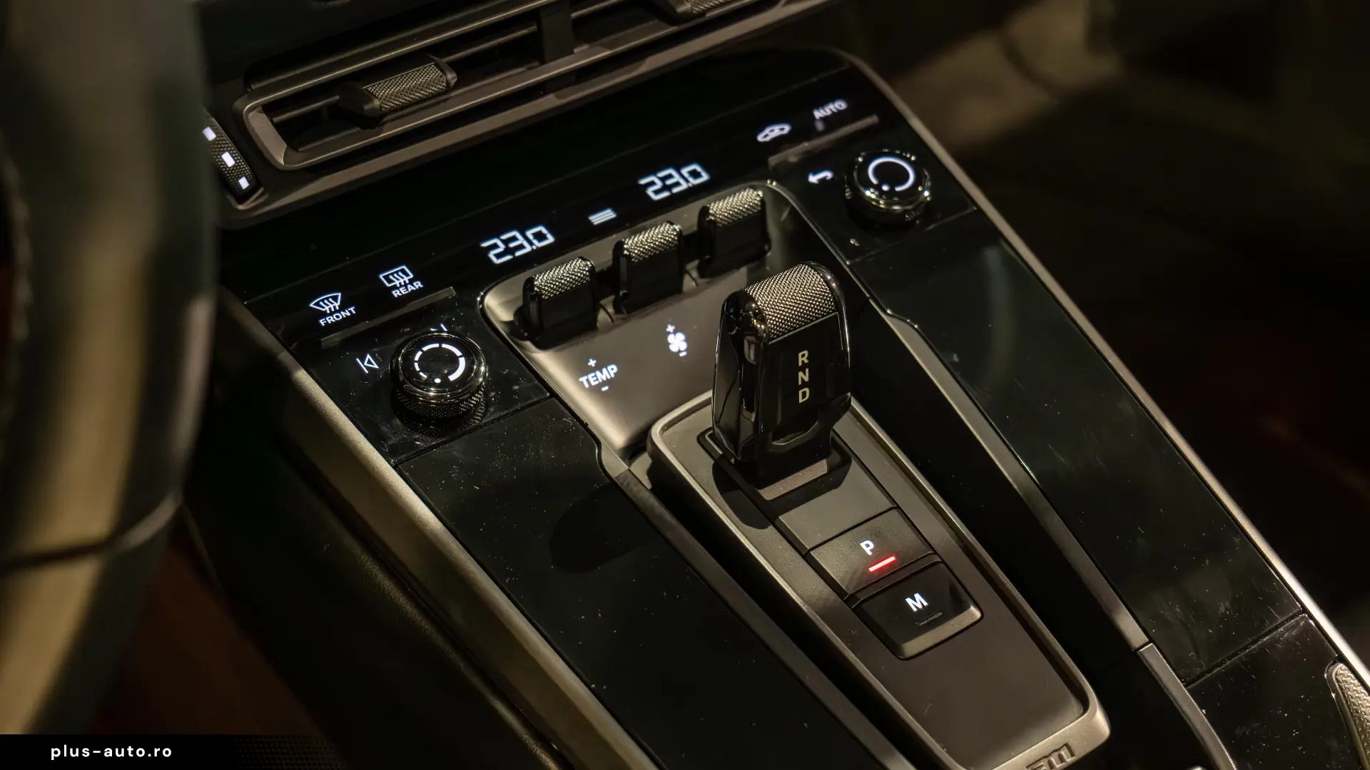 Porsche 911 Carrera 4