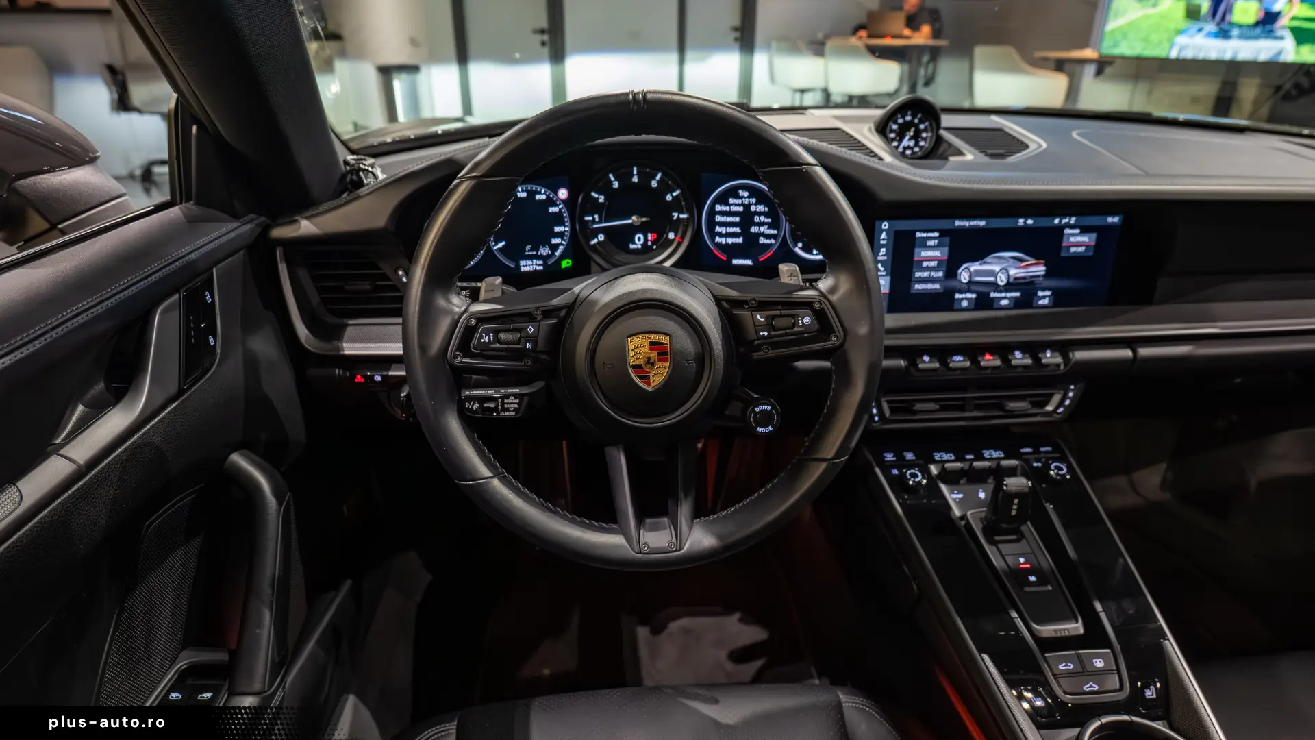 Porsche 911 Carrera 4