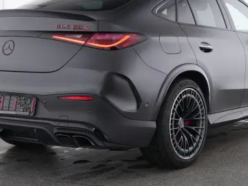 Mercedes-Benz GLC 63 AMG AMG GLC 63S E PERFORMANCE