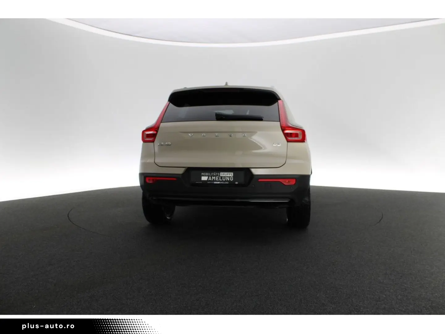 VOLVO XC40 B3 Plus Dark SHZ LED NAVI MEMORY H K 360