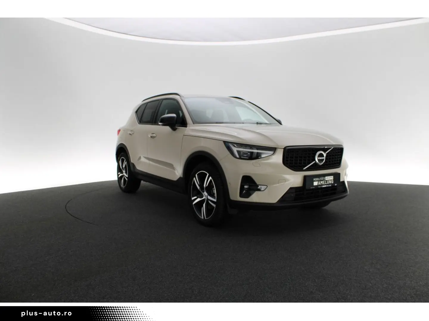 VOLVO XC40 B3 Plus Dark SHZ LED NAVI MEMORY H K 360