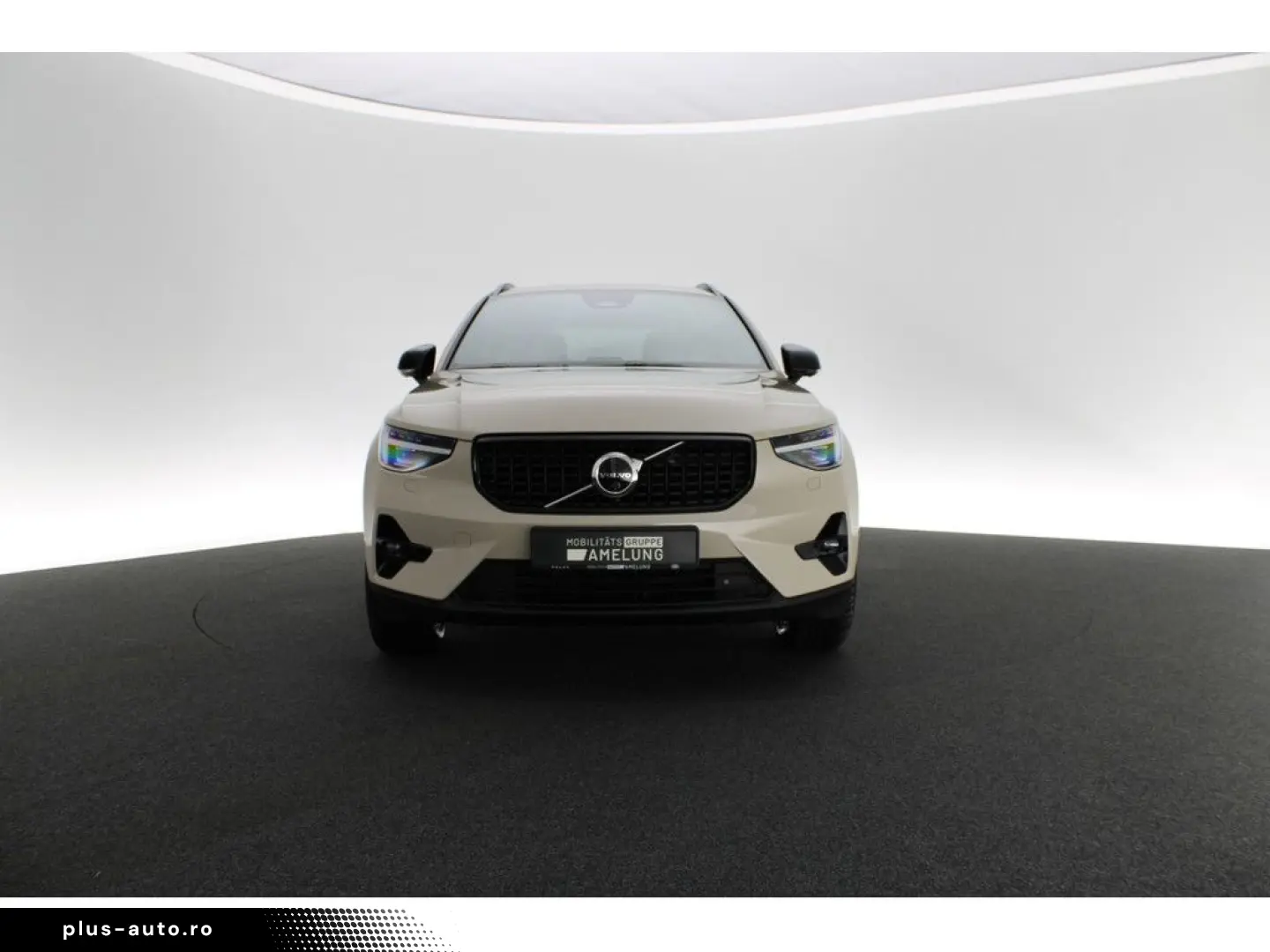 VOLVO XC40 B3 Plus Dark SHZ LED NAVI MEMORY H K 360