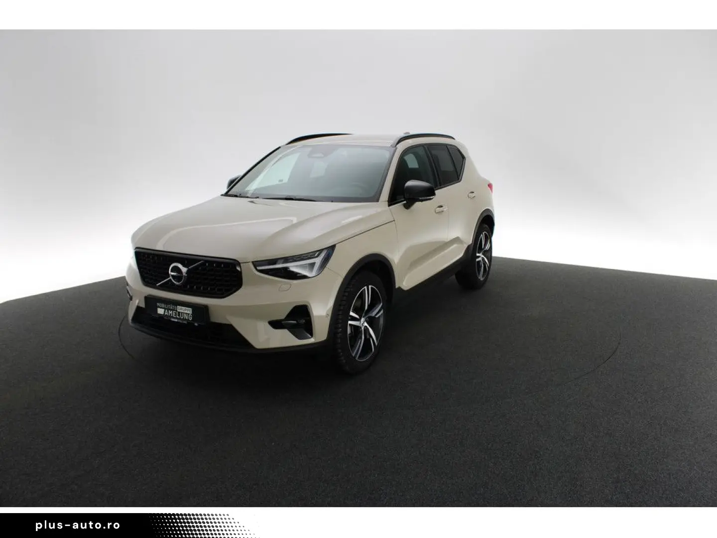 VOLVO XC40 B3 Plus Dark SHZ LED NAVI MEMORY H K 360