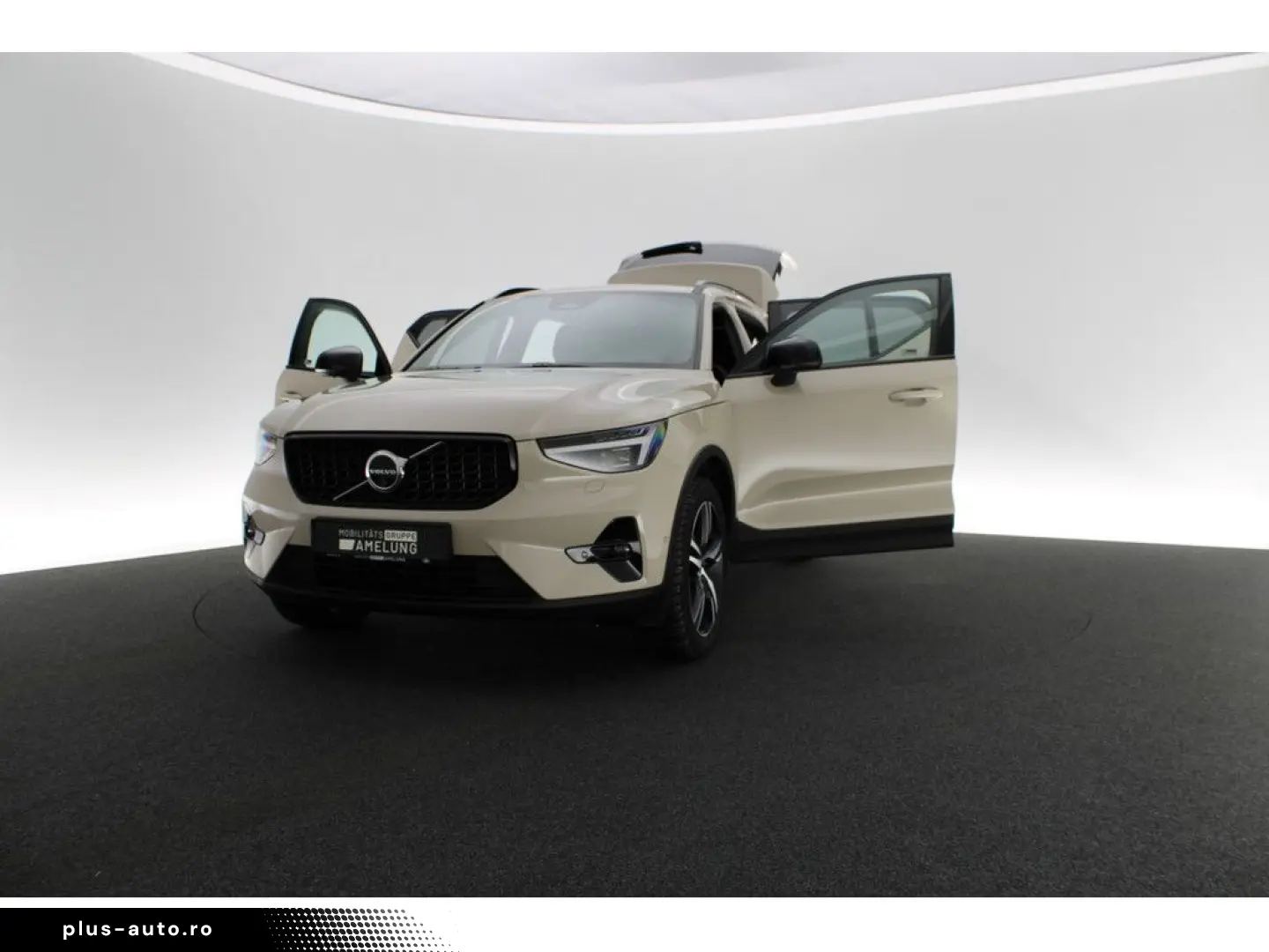 VOLVO XC40 B3 Plus Dark SHZ LED NAVI MEMORY H K 360