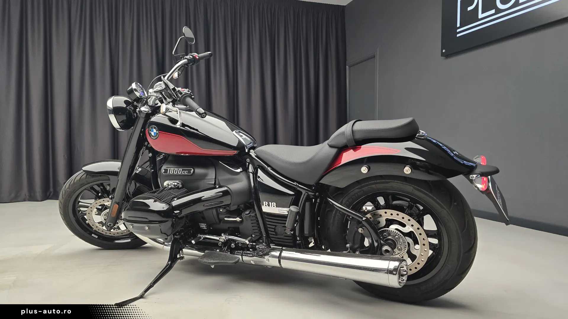 BMW R18 First Edition