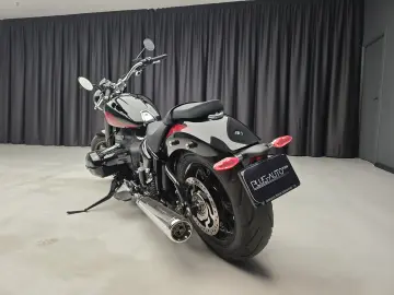BMW R18 First Edition