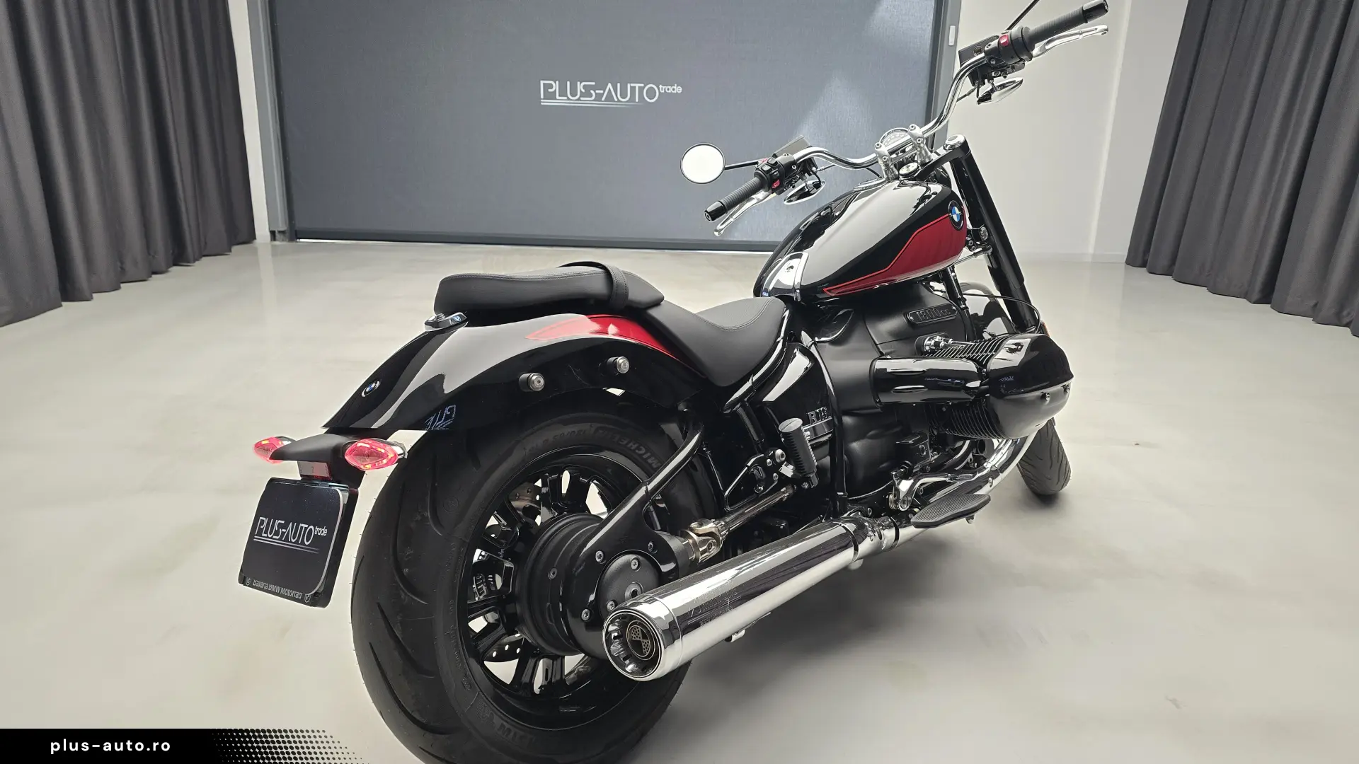 BMW R18 First Edition