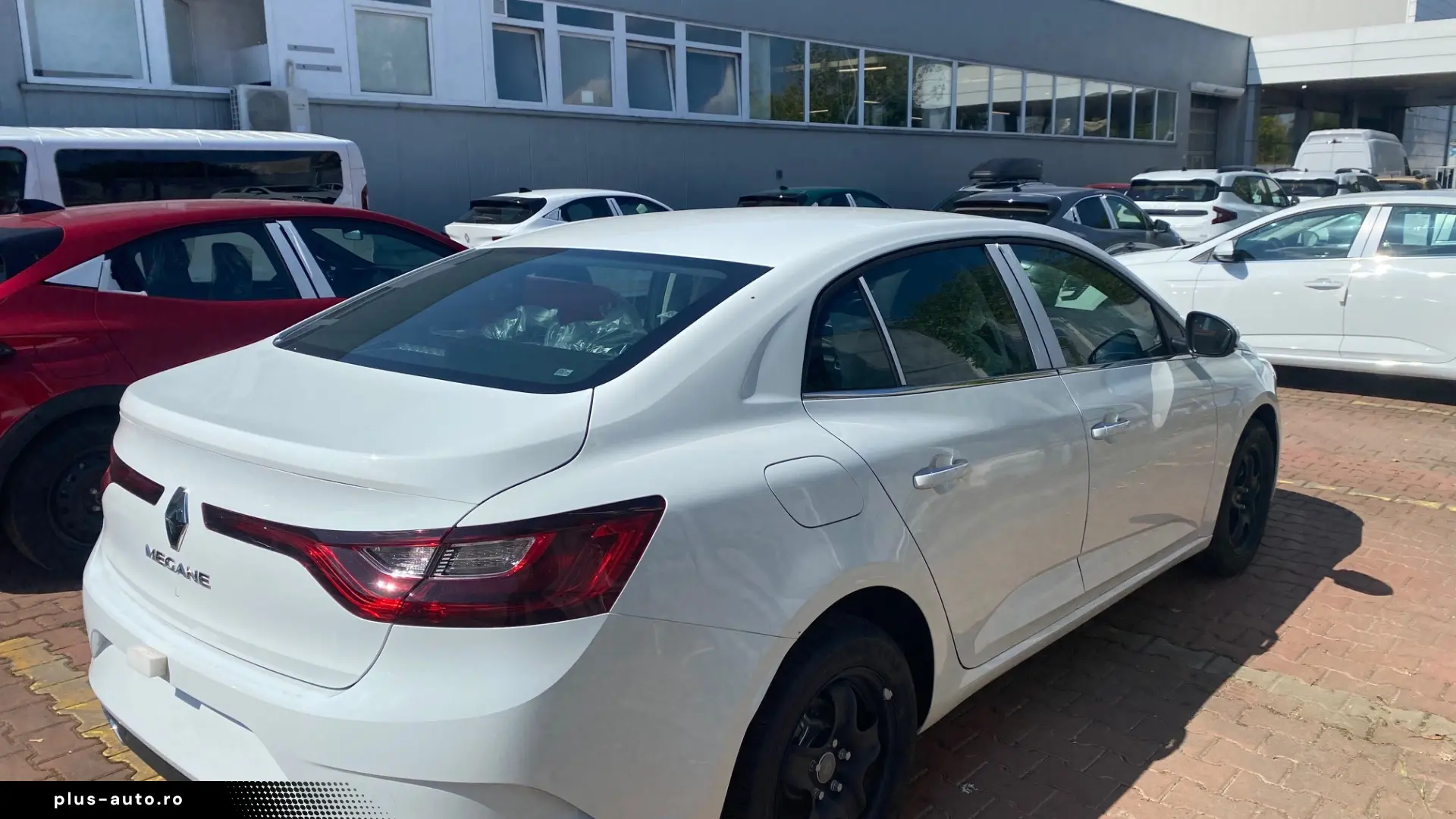 Remault Megane Sedan TCe 140 GPF EDC