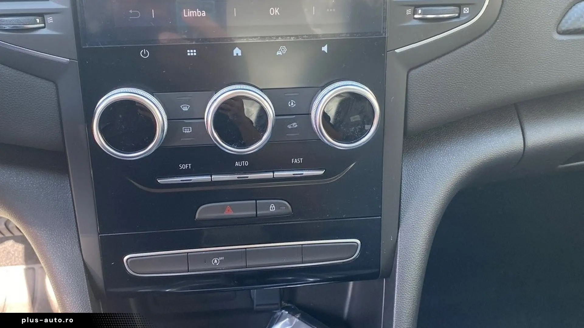 Remault Megane Sedan TCe 140 GPF EDC