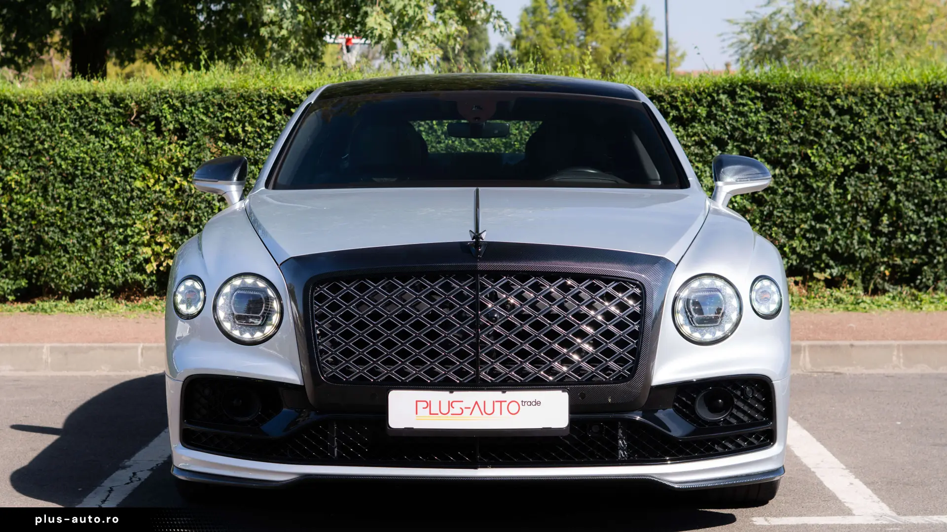 Bentley Flying Spur Hybrid - Panoramic-Carbon-Night Vision