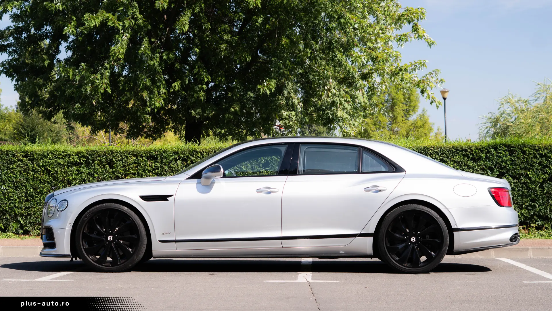 Bentley Flying Spur Hybrid - Panoramic-Carbon-Night Vision