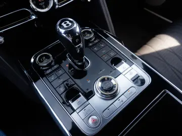 Bentley Flying Spur Hybrid - Panoramic-Carbon-Night Vision