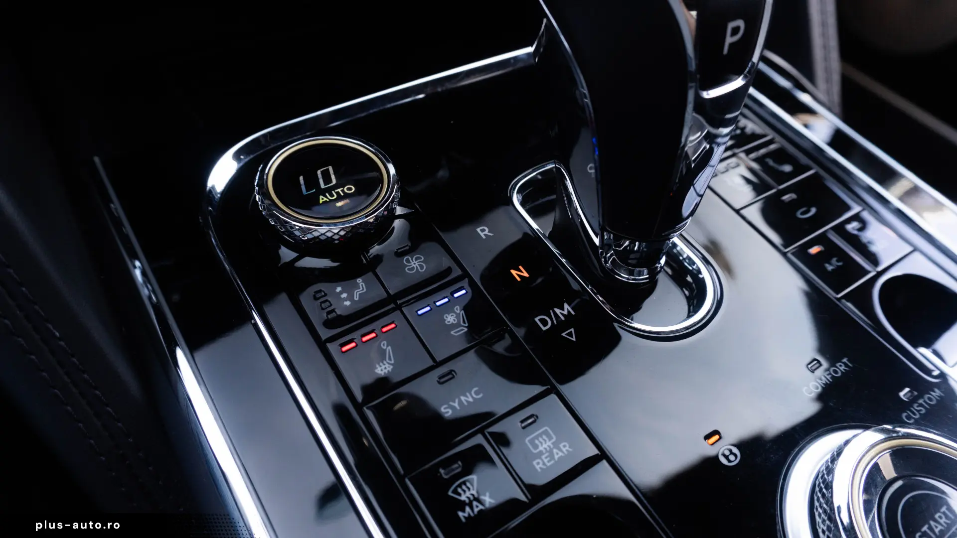 Bentley Flying Spur Hybrid - Panoramic-Carbon-Night Vision
