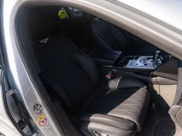 Bentley Flying Spur Hybrid - Panoramic-Carbon-Night Vision