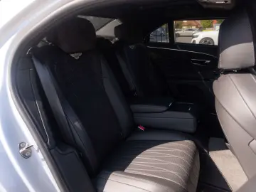 Bentley Flying Spur Hybrid - Panoramic-Carbon-Night Vision