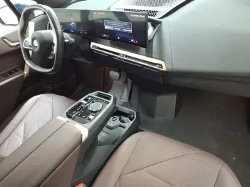 BMW iX xDrive40 Sky Lounge 22´AHK H&K Leder