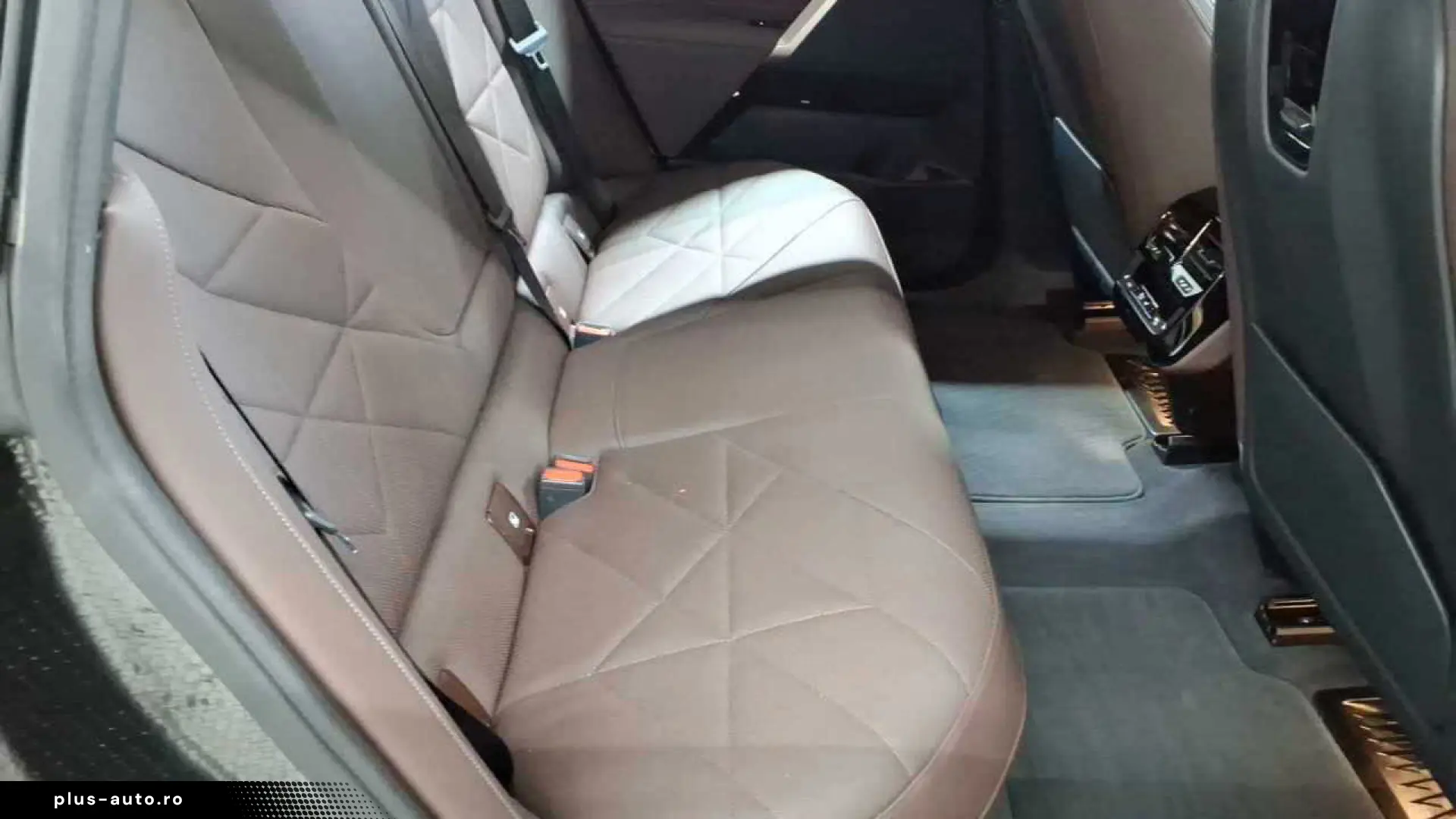 BMW iX xDrive40 Sky Lounge 22´AHK H&K Leder