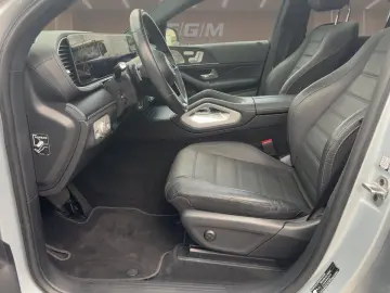 MERCEDES-BENZ GLE 300d 4MATIC Coupé AMG PANO 360 HUD…