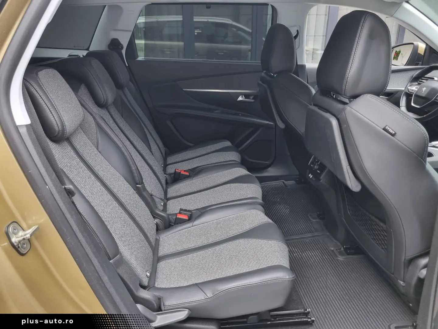 Peugeot 5008 1.6 Blue-HDi  120cp  Euro 6  7 locuri