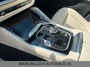BMW X6 40 d xDrive M Sport SKY-LOUNGE