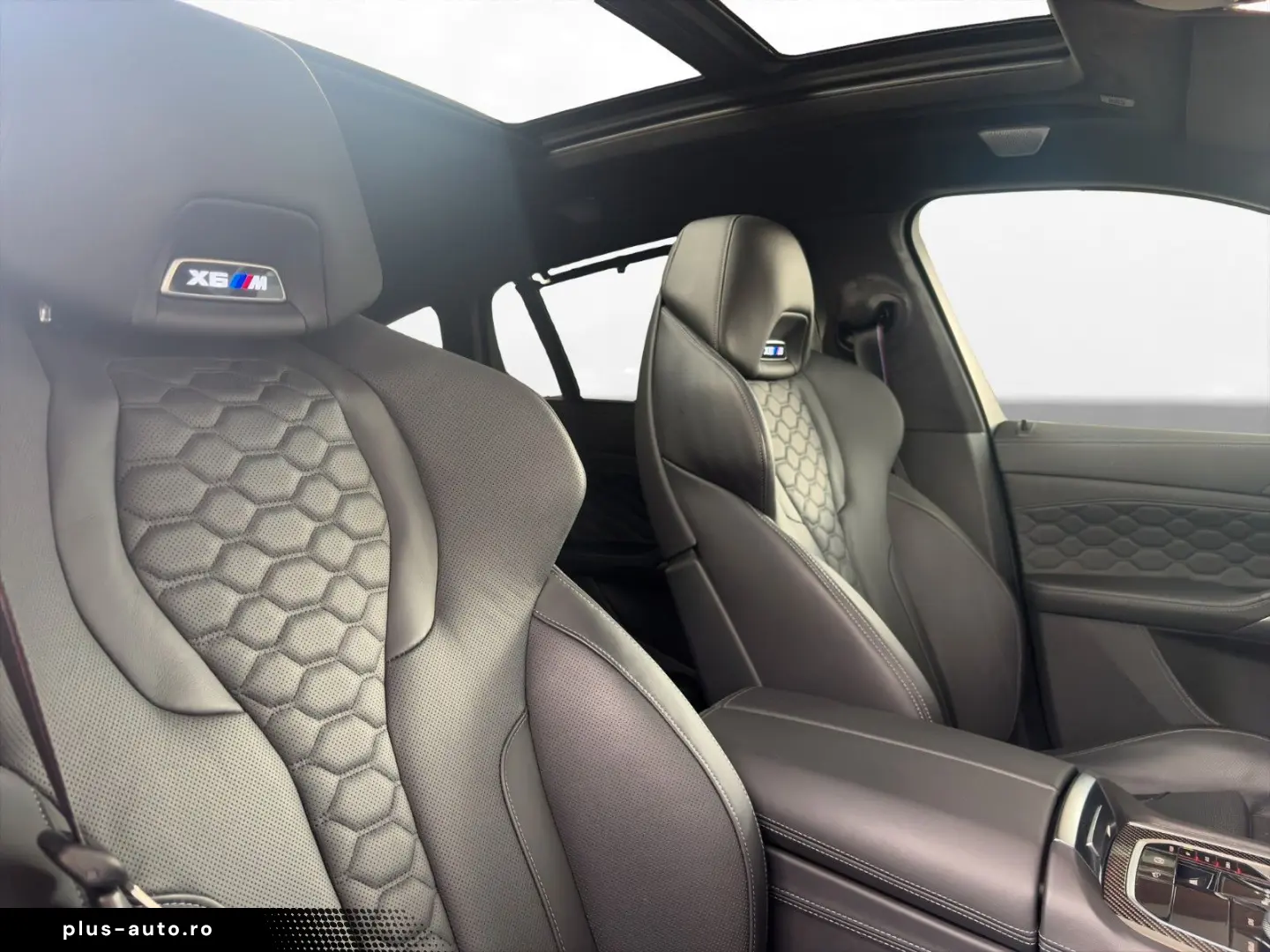 BMW X6 M Competition B&W Drivers Pack Sky Lounge