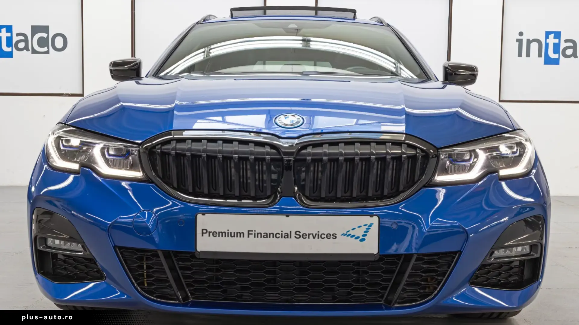 BMW 330xe Touring M Sport Laser HUD ParkAss AHK Pano