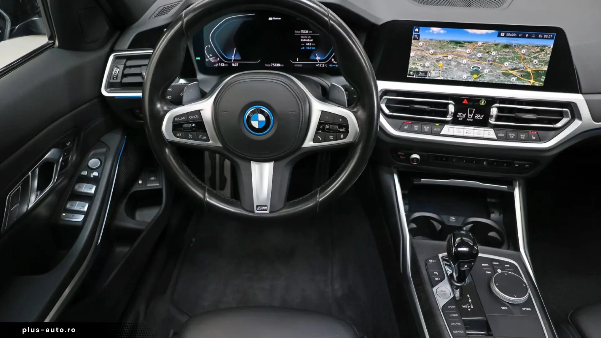 BMW 330xe Touring M Sport Laser HUD ParkAss AHK Pano