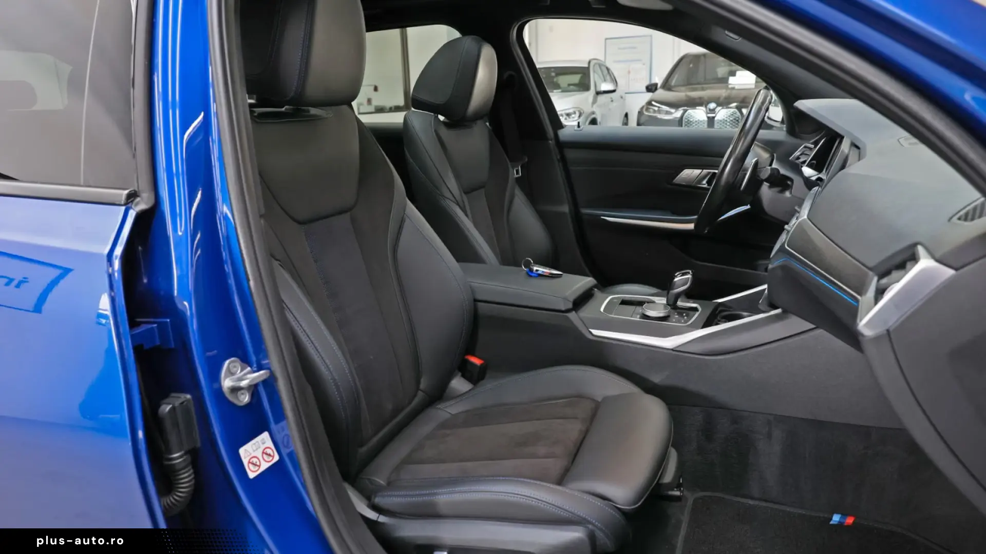BMW 330xe Touring M Sport Laser HUD ParkAss AHK Pano