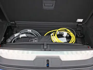 BMW 330xe Touring M Sport Laser HUD ParkAss AHK Pano