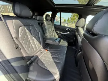 BMW X5 xDrive 30 d M Sport Sky Lounge FINANZIERUNG