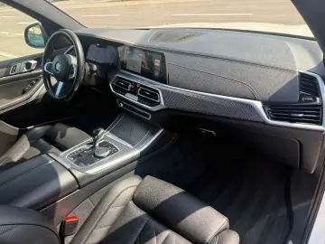 BMW X5 xDrive 30 d M Sport Sky Lounge FINANZIERUNG