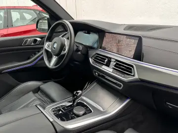 BMW X5 40d xDrive M-Sport Sky-Lounge Laser HUD H&K