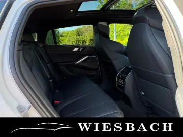 BMW X6 xDrive40d 22 Zoll   Sky Lounge   Luft Massage