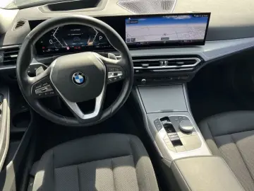 BMW 330i Touring LED HUD Navi LiCoPro RFK Bluetooth