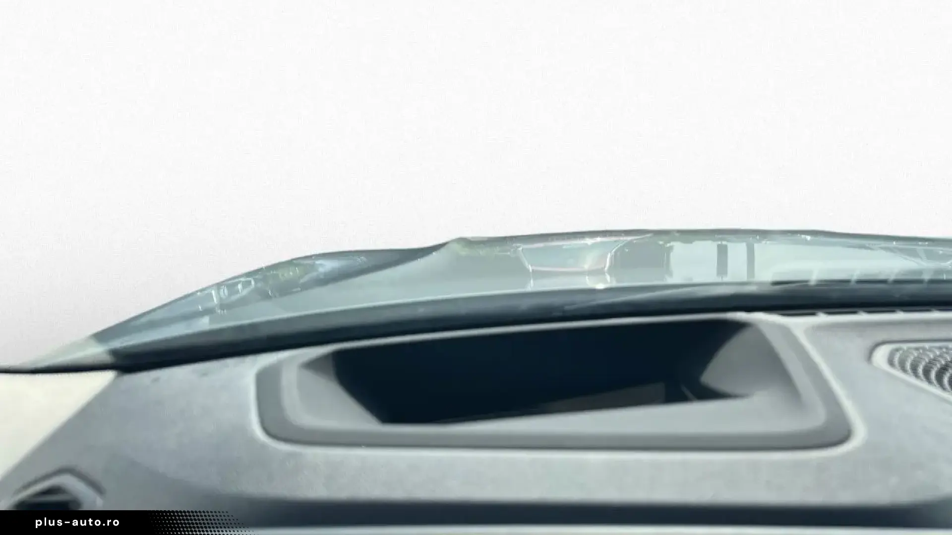 BMW 330i Touring LED HUD Navi LiCoPro RFK Bluetooth