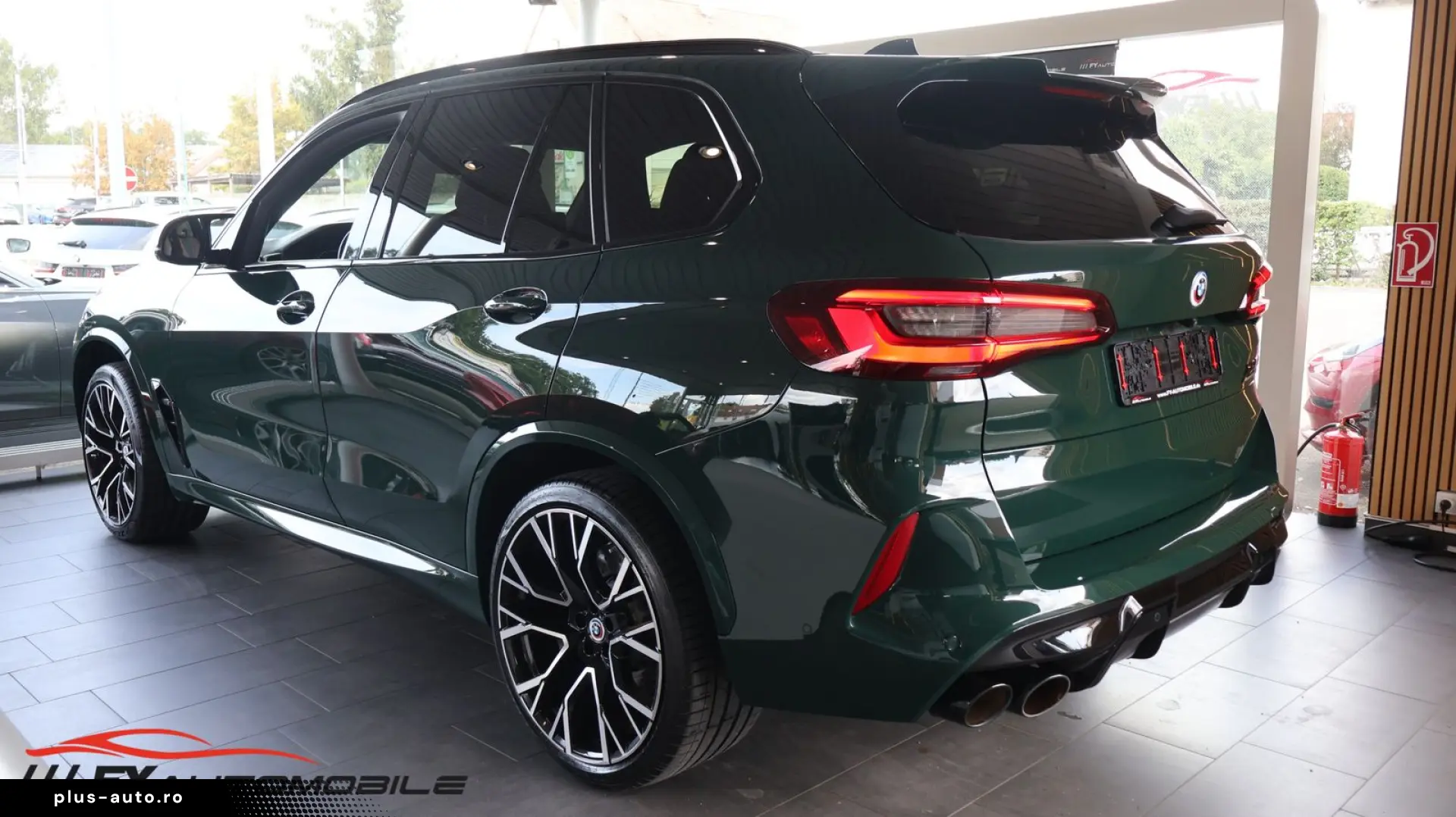 BMW X5 M Competition Individual  Sky Lounge  HUD