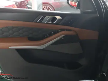 BMW X5 M Competition Individual  Sky Lounge  HUD