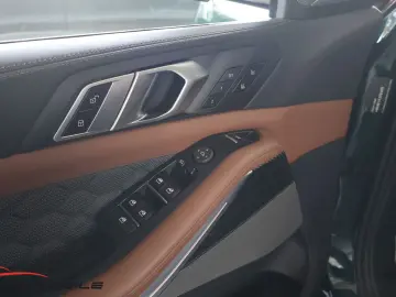 BMW X5 M Competition Individual  Sky Lounge  HUD