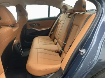 BMW 330e xDrv. 427 - 0Anz LiCPro HK PA  DAPro Adt.LE