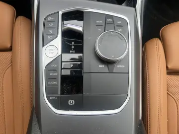 BMW 330e xDrv. 427 - 0Anz LiCPro HK PA  DAPro Adt.LE