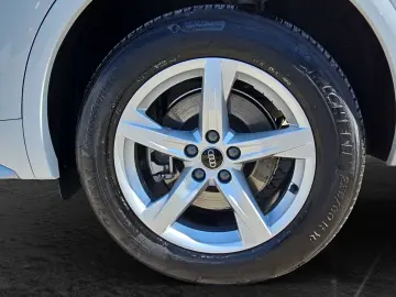 Audi Q5 40 TDI quattro S tronic S line NaviPlus Matrix
