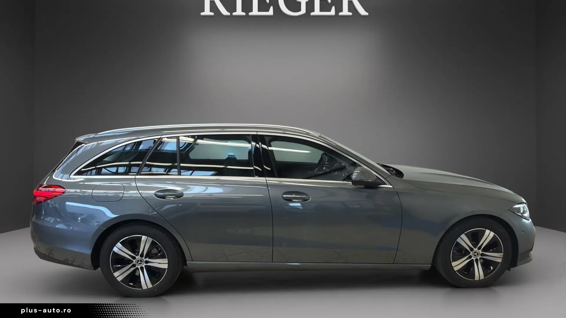 Mercedes-Benz C 200 T Avantgarde Blind Spot Winter Package