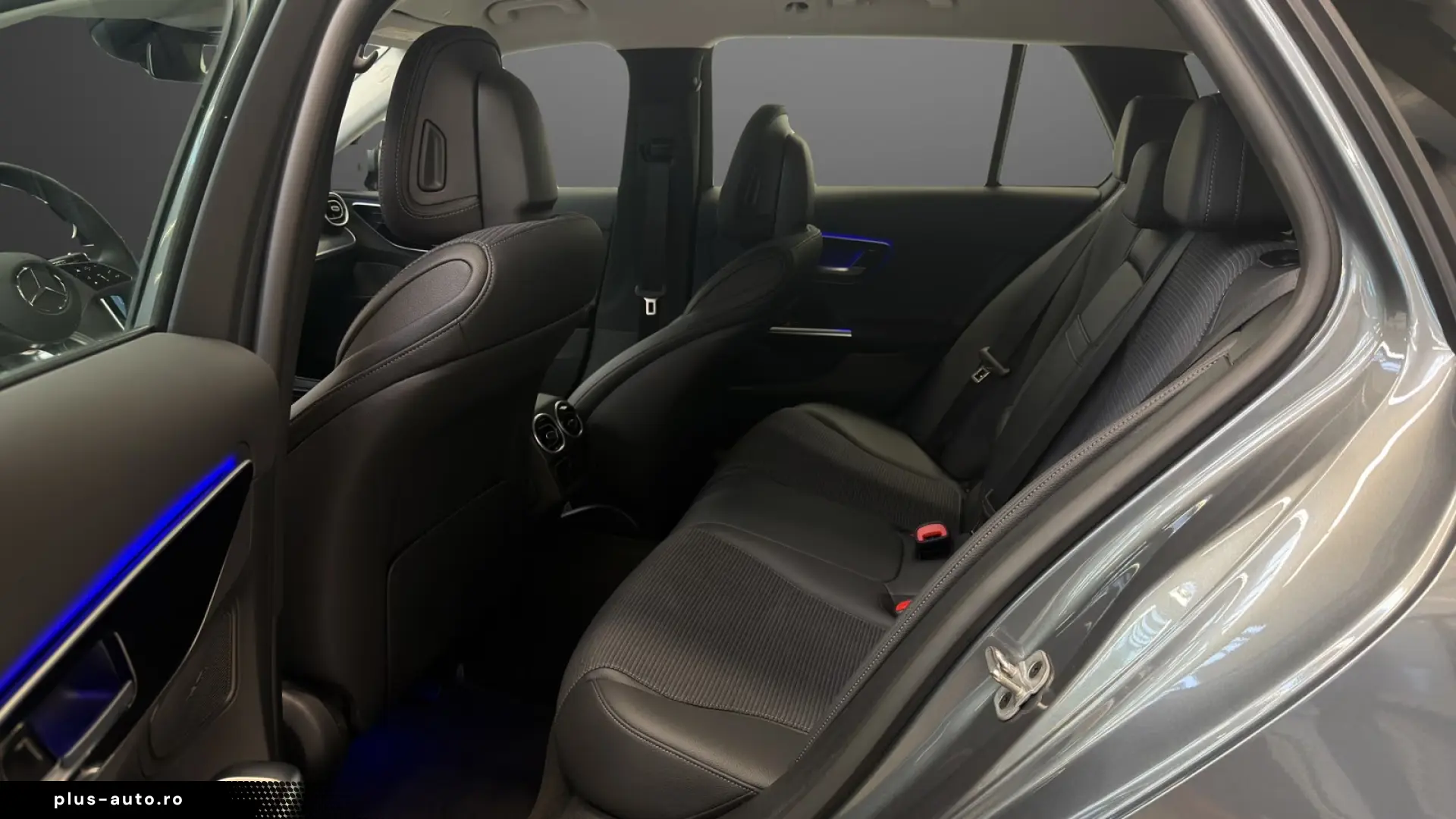 Mercedes-Benz C 200 T Avantgarde Blind Spot Winter Package