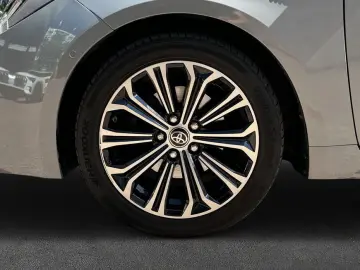 TOYOTA Corolla 2.0 Hybrid Touring Sports Team Deutschla