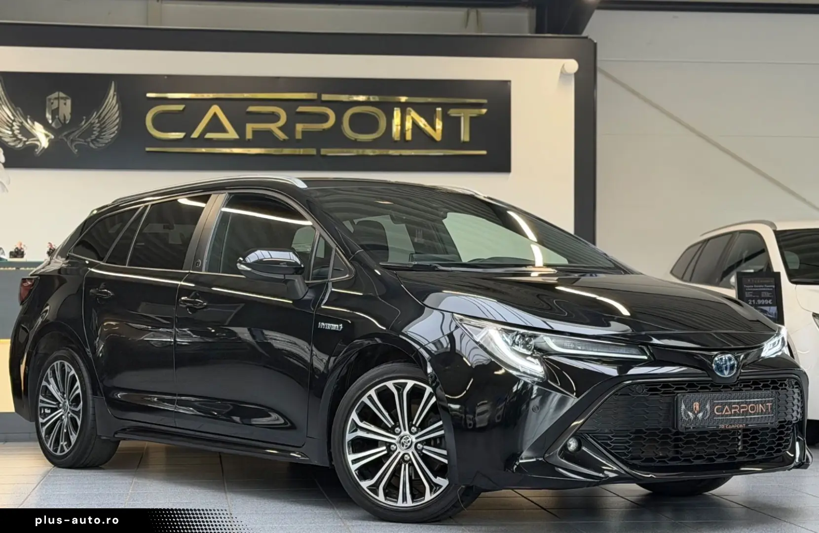 TOYOTA Corolla Touring Sports Hybrid Team D LED Navi BT