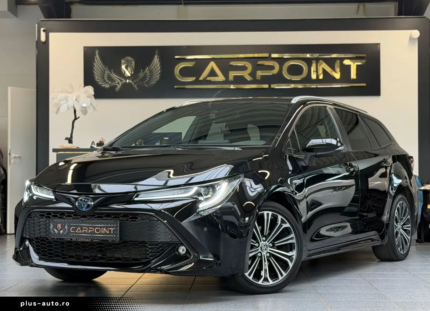 TOYOTA Corolla Touring Sports Hybrid Team D LED Navi BT