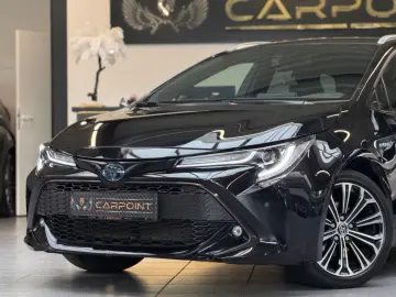 TOYOTA Corolla Touring Sports Hybrid Team D LED Navi BT