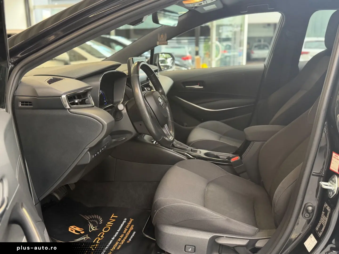 TOYOTA Corolla Touring Sports Hybrid Team D LED Navi BT