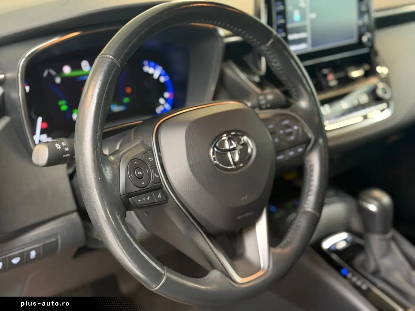 TOYOTA Corolla Touring Sports Hybrid Team D LED Navi BT